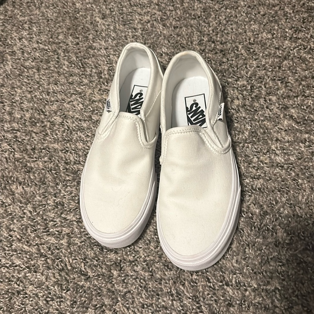 White vans- women’s